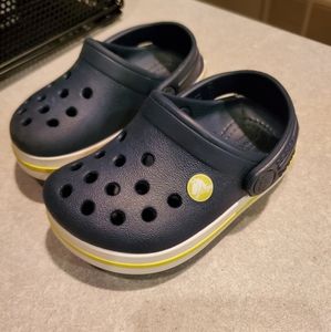 Crocs toddler 5